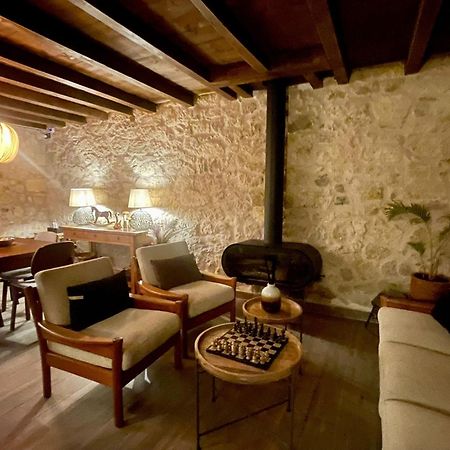 La Casa Del Cantero Pinilla del Valle Екстериор снимка