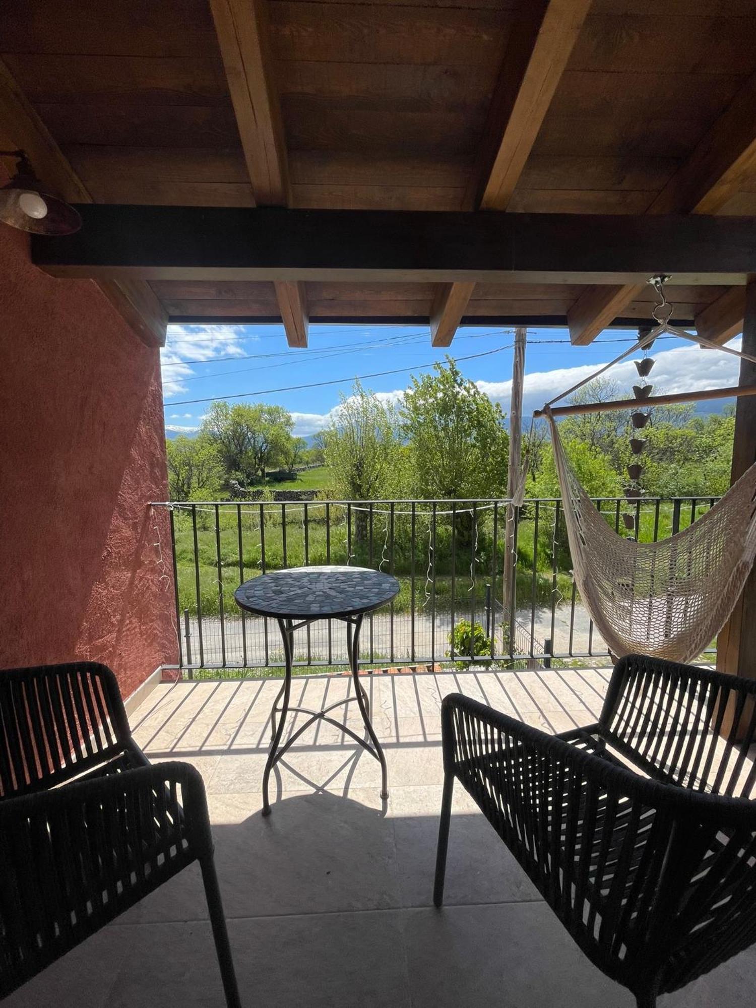 La Casa Del Cantero Pinilla del Valle Екстериор снимка